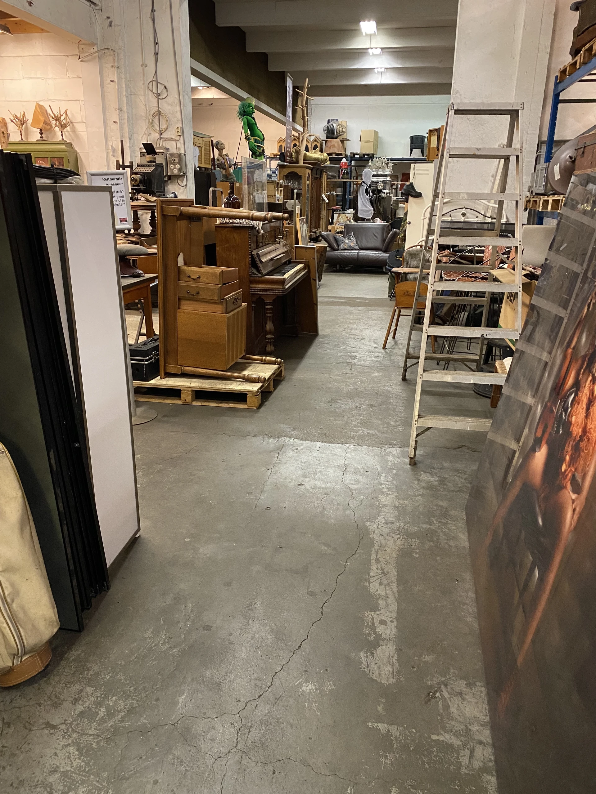 Bezoeker foto van Kringloopwinkel Garage Sale Krommenie in Krommenie