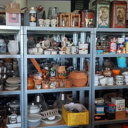 Kringloopwinkel Garagesale in Sprang-Capelle