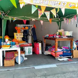 Kringloopwinkel Kringloopwinkel Gebruikt Goed, Ipse de Bruggen in Nieuwkoop