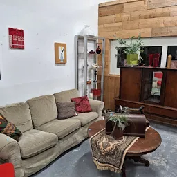 Bezoeker foto van Kringloopwinkel Goed voor Goed Stellendam in Stellendam