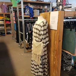 Bezoeker foto van Kringloopwinkel GoudGoed Uithuizen in Uithuizen