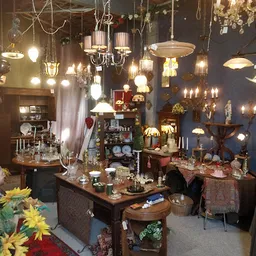 Bezoeker foto van Kringloopwinkel Grandma's Shop in Garrelsweer