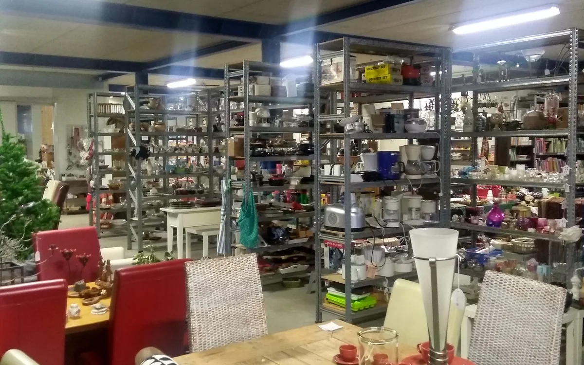 Kringloopwinkel Habbekrats kringloopwinkel in De Lier