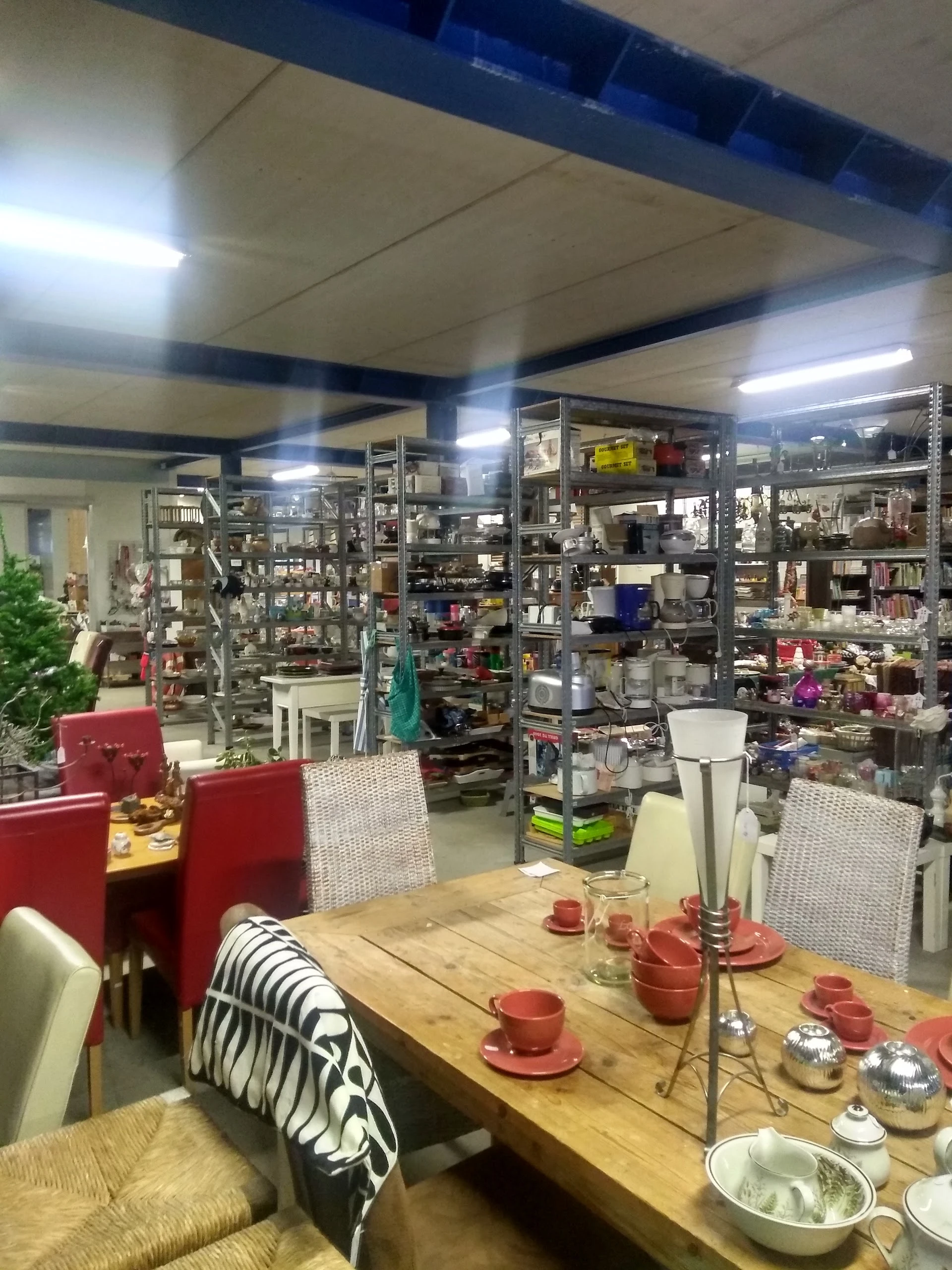 Kringloopwinkel Habbekrats kringloopwinkel in De Lier