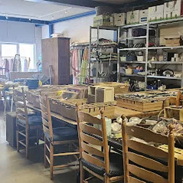 Bezoeker foto van Habbekrats kringloopwinkel in De Lier