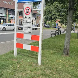 Bezoeker foto van Habbekrats kringloopwinkel in De Lier