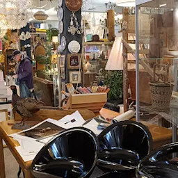 Bezoeker foto van Kringloopwinkel Habbekrats in Nijmegen