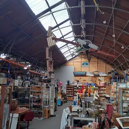 Bezoeker foto van Hangar 050 Brocante Curiosa Kringloop in Aduard