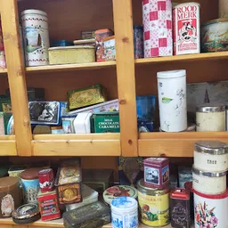 Bezoeker foto van Hangar 050 Brocante Curiosa Kringloop in Aduard