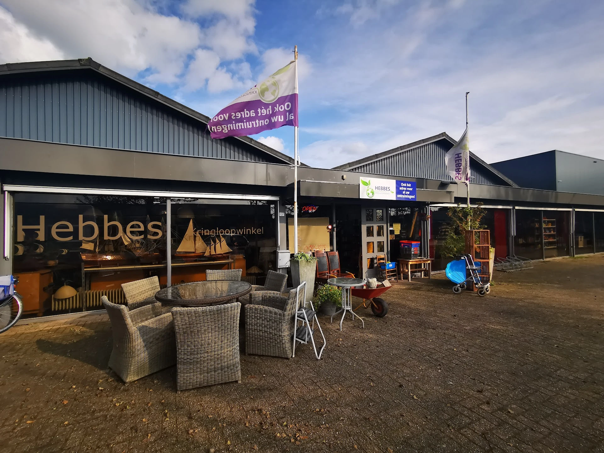Kringloopwinkel Hebbes in Gilze