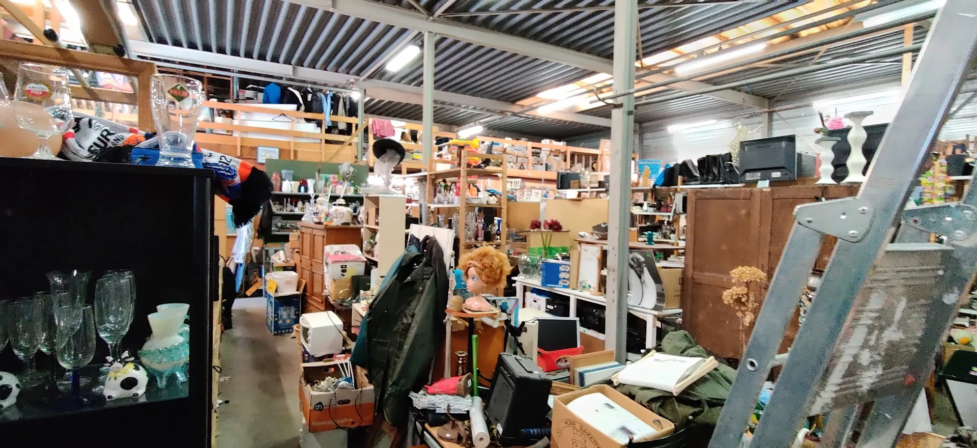 Kringloopwinkel Hekla Kringloop in Wolvega