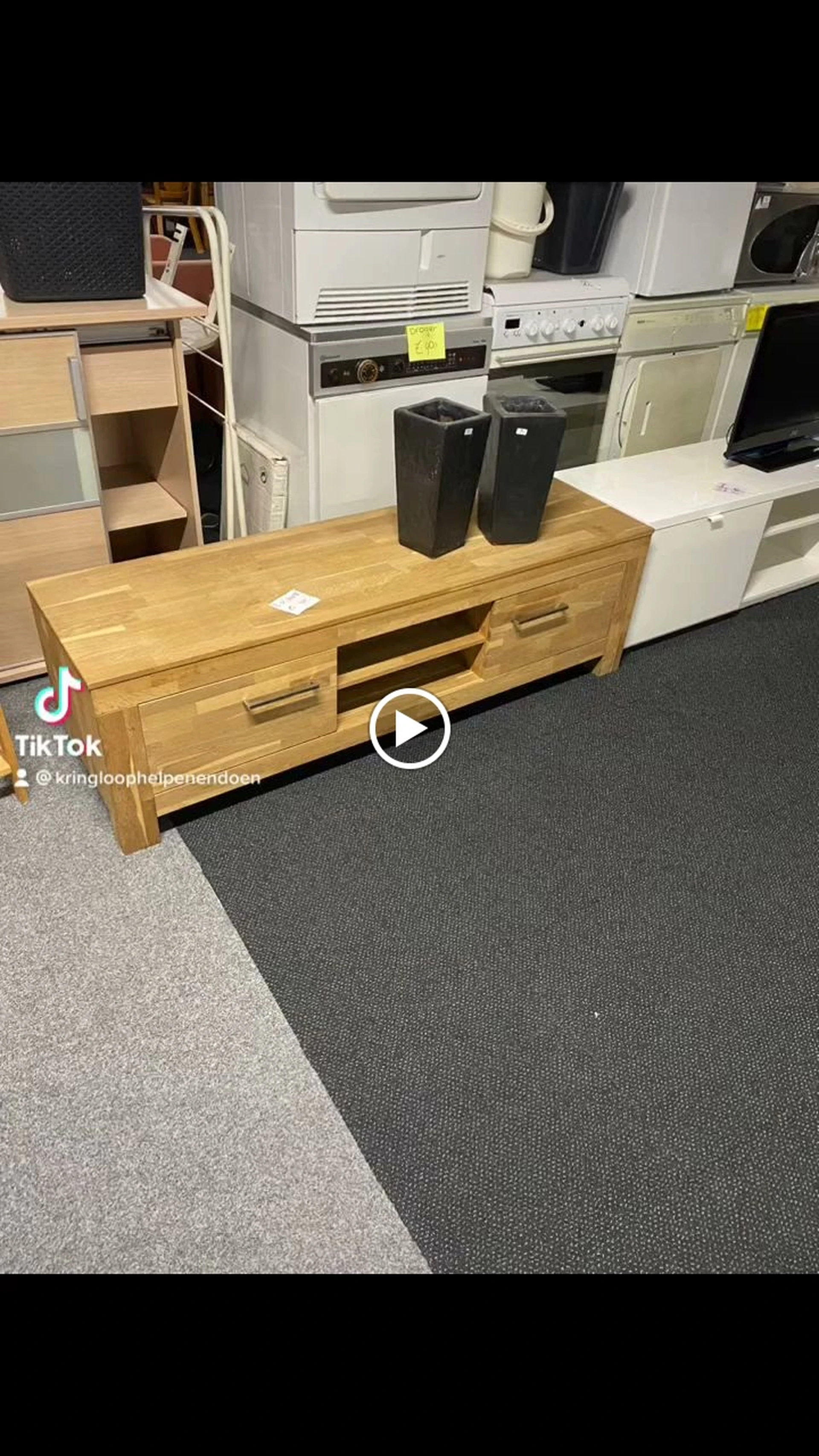 Foto gedeeld door eigenaar van Kringloopwinkel Helpen en Doen in Hoensbroek