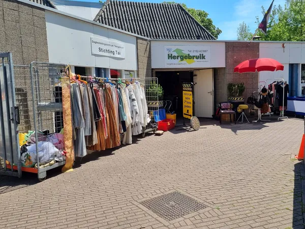 Kringloopwinkel Kringloopwinkel Hergebruik Oosterhout in Oosterhout