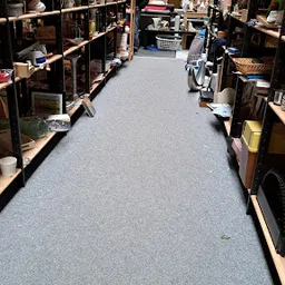 Bezoeker foto van Kringloopwinkel Het Circulaire Ambachtscentrum in Leidschendam