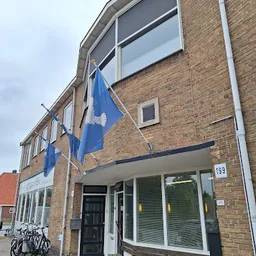 Bezoeker foto van Kringloopwinkel Het Keer(n)punt Stichting Interkerk in Zwaag