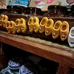 Bezoeker foto van Kringloopwinkel Het Tweede Deel in Echten