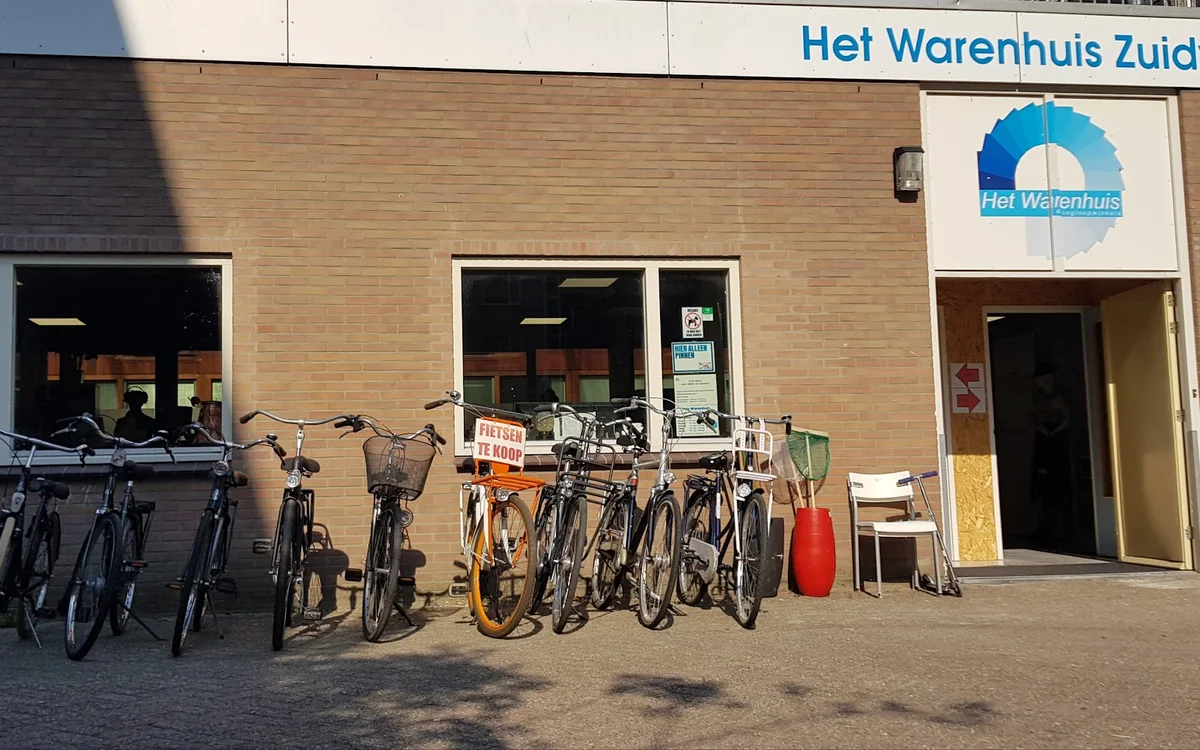 Kringloopwinkel Het Warenhuis Kringloop Zuidwest in Leiden