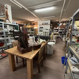 Bezoeker foto van Hippe Kringloop in Assen