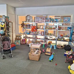 Bezoeker foto van HL Kringloop winkel in Woensdrecht