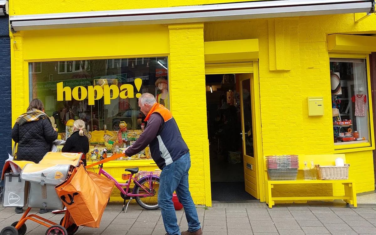 Kringloopwinkel Kringloopwinkel Hoppa! in Amsterdam