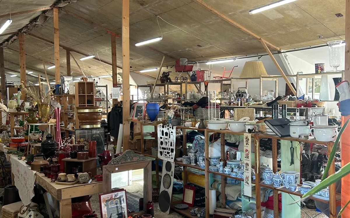 Kringloopwinkel Inboedelhal | Woningontruiming & Kringloopwinkel in Oudehaske