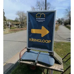 Bezoeker foto van Inboedelhal | Woningontruiming & Kringloopwinkel in Oudehaske