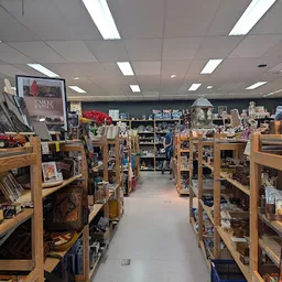 Bezoeker foto van Kringloopwinkel Jouw Winkelkraam in Assen