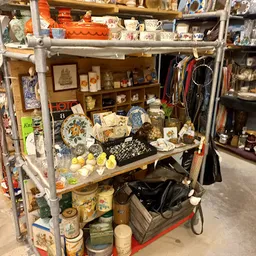 Bezoeker foto van Kringloopwinkel JouWinkel in Dordrecht