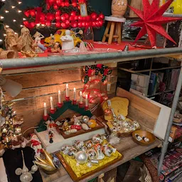 Bezoeker foto van Kringloopwinkel JouWinkel in Dordrecht