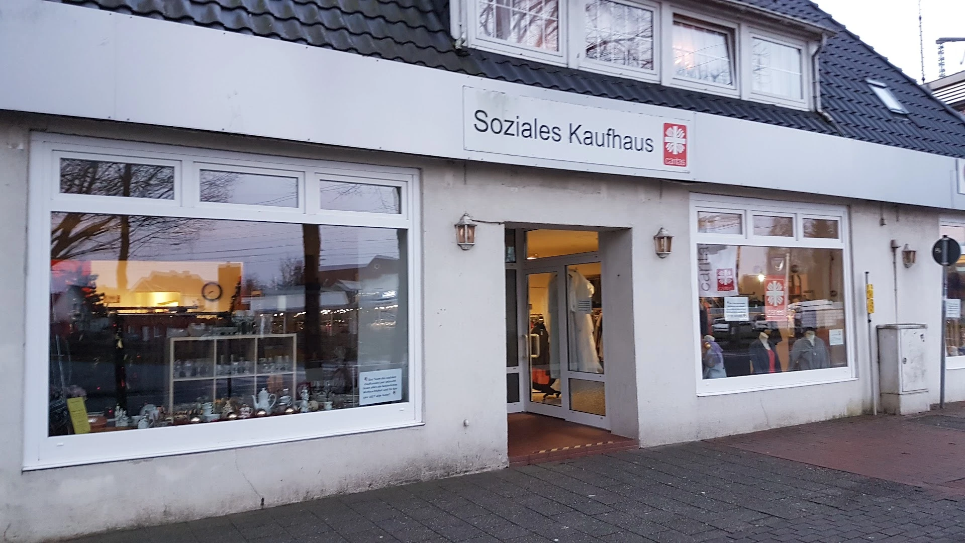 Kringloopwinkel Kaufhaus am Ostersteg - Das Soziale Kaufhaus in Leer