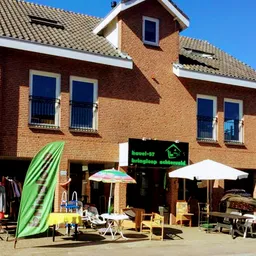 Kringloopwinkel Kringloopwinkel Kavel75 in Achterveld