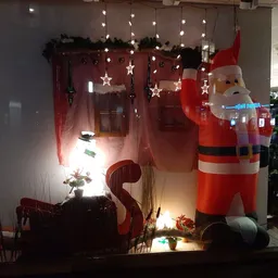 Kringloopwinkel Kerstkringloopwinkel Eindhoven in Eindhoven