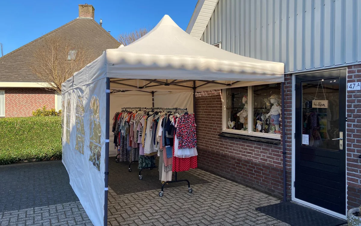 Kringloopwinkel Kringloopwinkel Kleding & Zo Kootwijkerbroek in Kootwijkerbroek