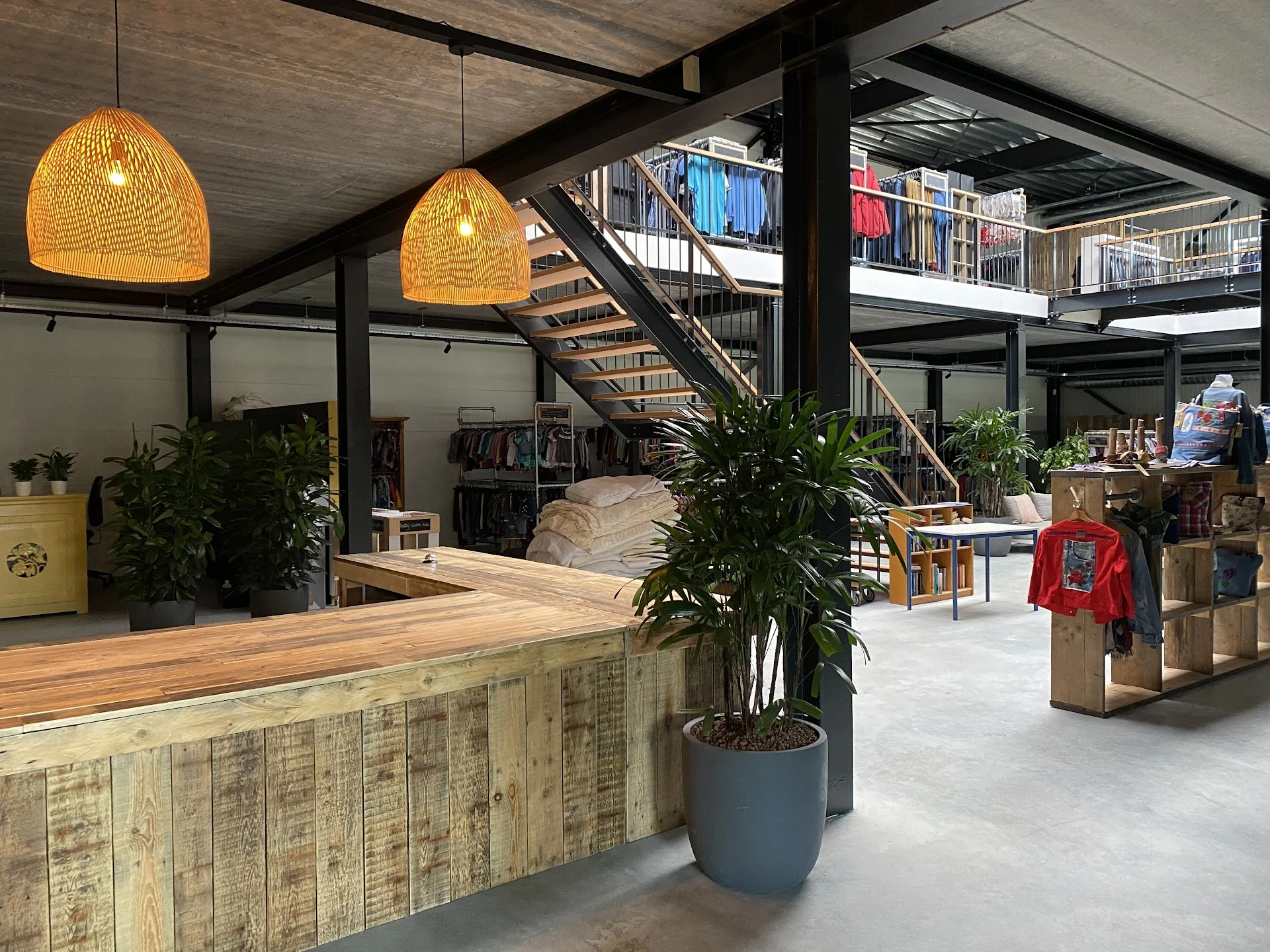 Kringloopwinkel Kringloopwinkel Kledingbank Zeeland in Middelburg