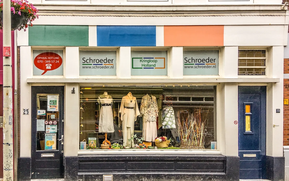 Kringloopwinkel Kringloopwinkel Kledingboetiek in Den Haag