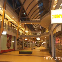 Bezoeker foto van Kringloopwinkel Kledingboetiek in Den Haag