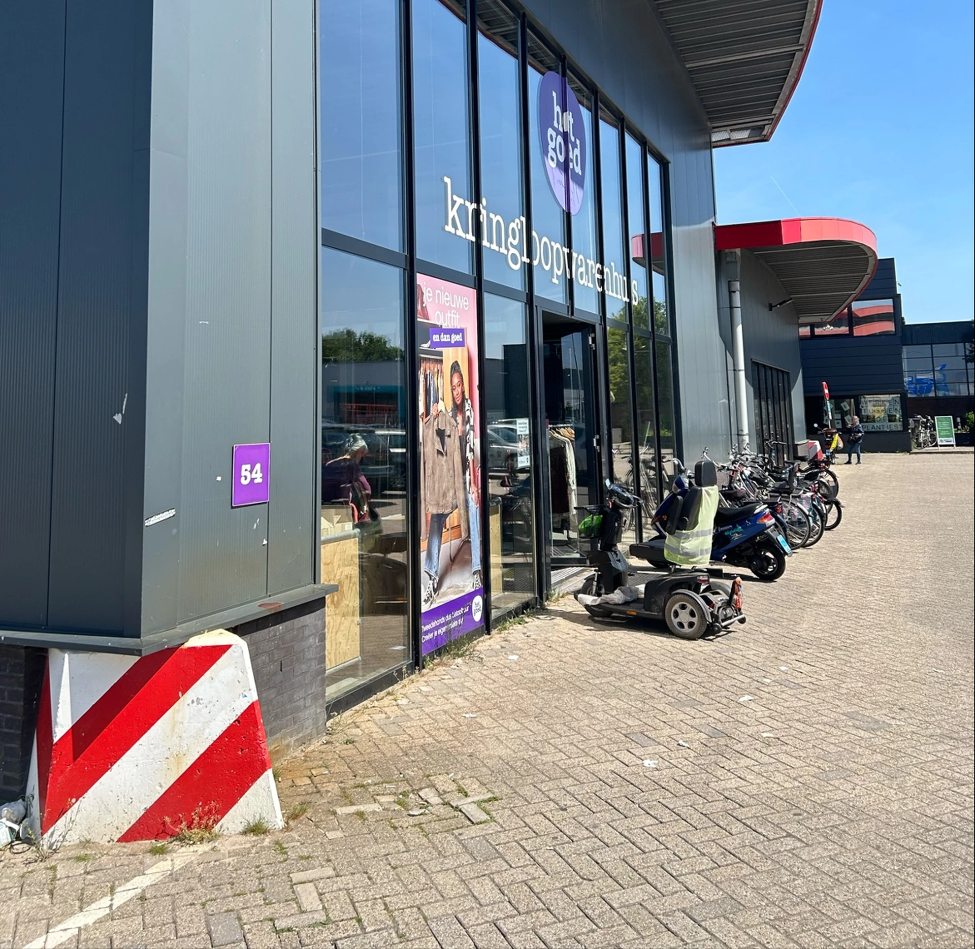 Kringloopwinkel Kringloopwinkel Kleren Goed in Nijmegen
