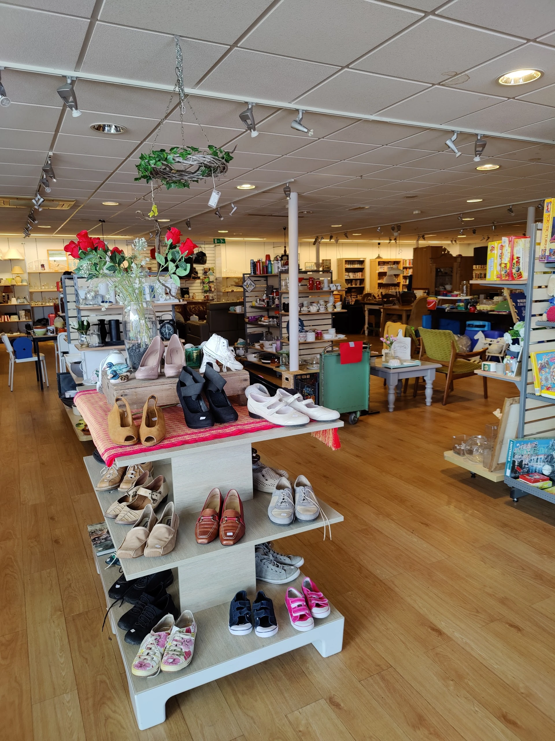 Kringloopwinkel Kringloop 4 you in Bedum