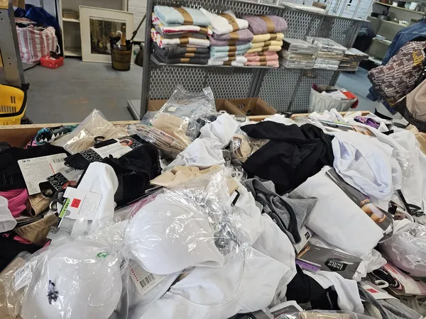 Kringloopwinkel Kringloop Adel in Tilburg