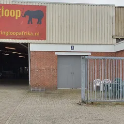 Kringloopwinkel Kringloop Afrika in Surhuisterveen