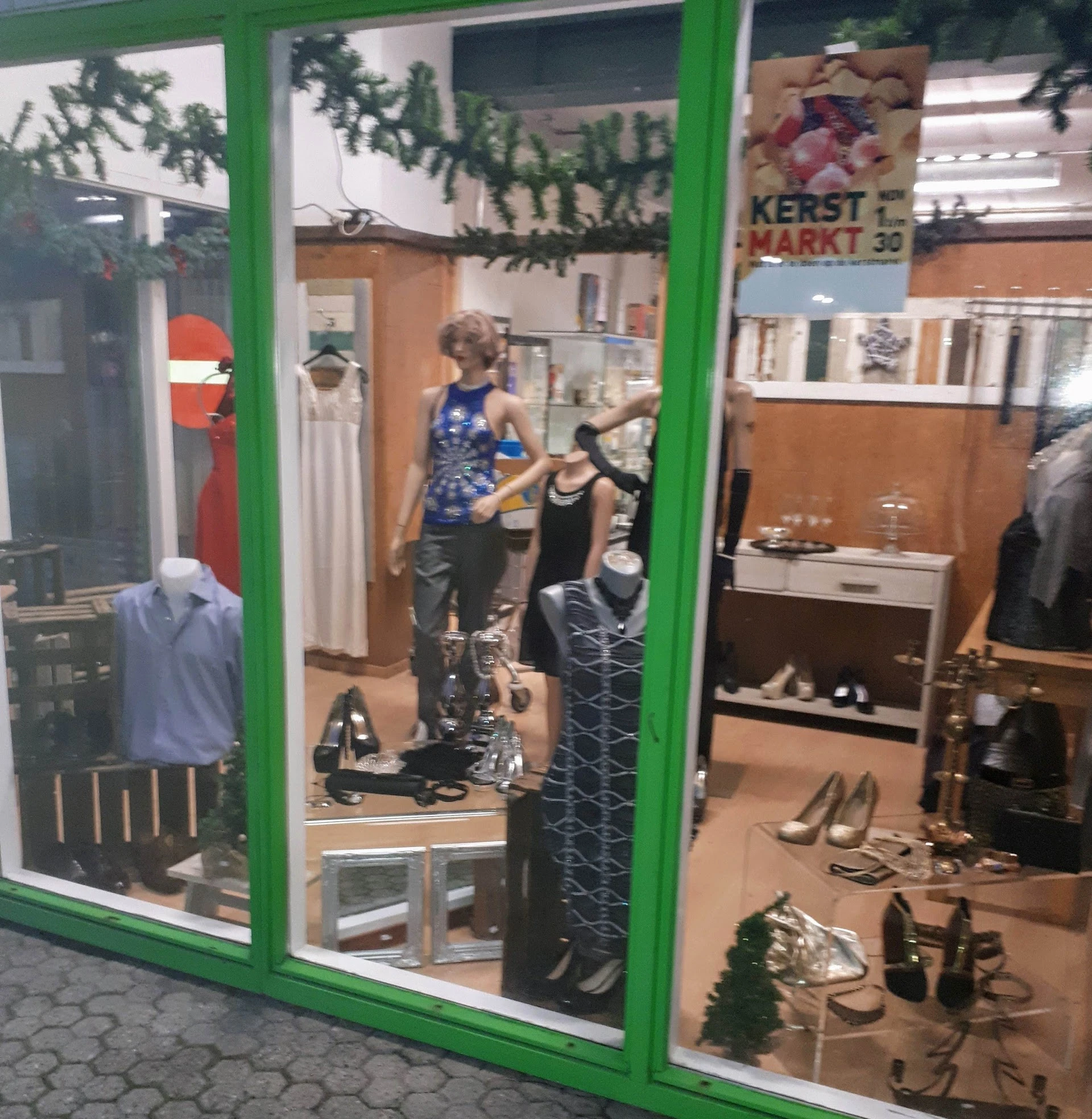 Kringloop Aktief in Doetinchem met tweedehands boeken, gereedschappen en huis- en inrichting