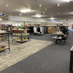 Bezoeker foto van Kringloop Almelo het XL kringloopwarenhuis in Almelo