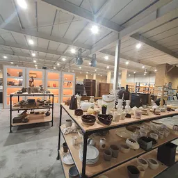 Bezoeker foto van Kringloop Almelo het XL kringloopwarenhuis in Almelo