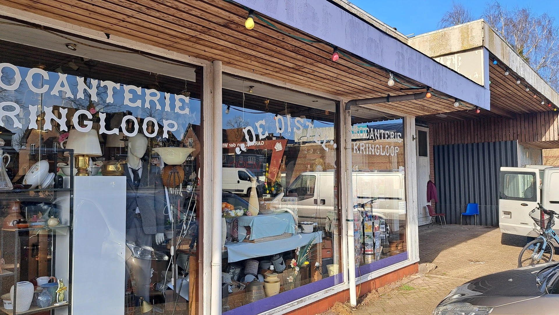 Kringloopwinkel Kringloop Brocanterie De Distel in Warnsveld