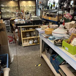 Bezoeker foto van Kringloop Brocanterie De Distel in Warnsveld