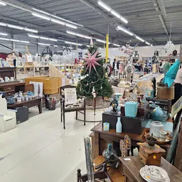 Bezoeker foto van Kringloop De Kempen in Veldhoven