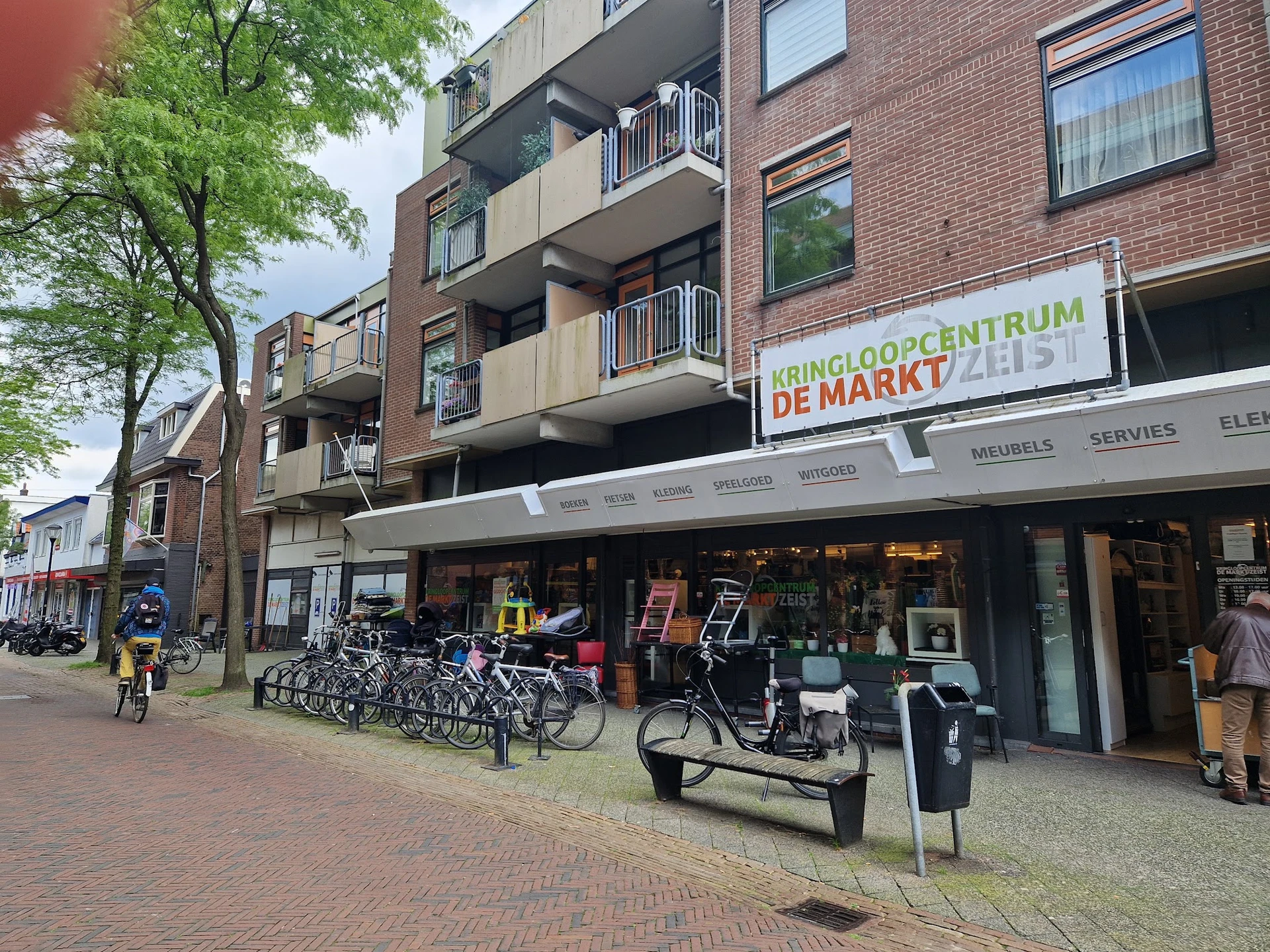 Bezoeker foto van Kringloop De Markt Zeist in Zeist