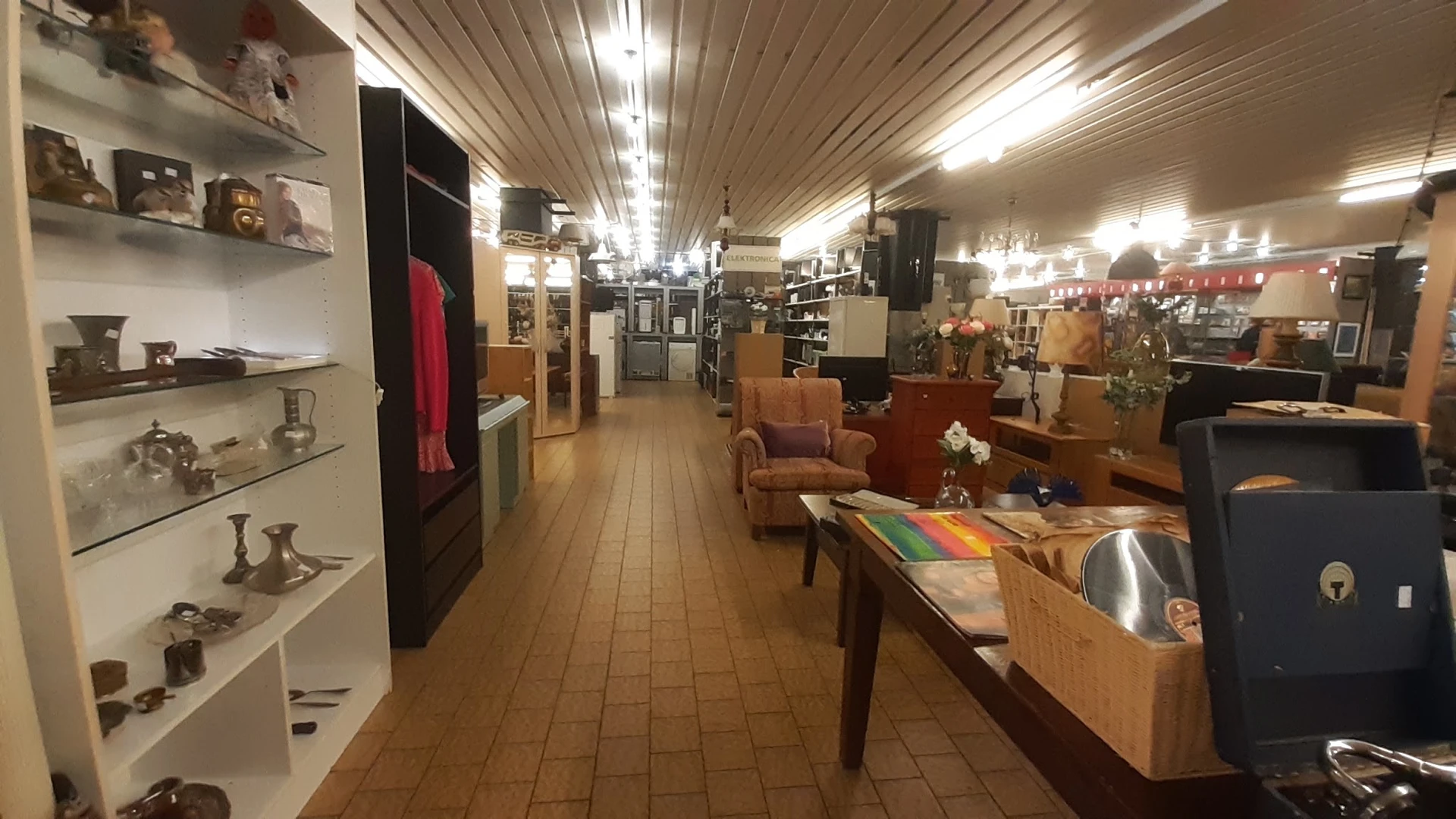 Bezoeker foto van Kringloop De Markt Zeist in Zeist