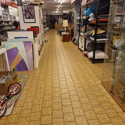 Bezoeker foto van Kringloop De Markt Zeist in Zeist