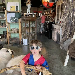 Bezoeker foto van Kringloop de Oude Liefde & Vintageshop in Dwingeloo